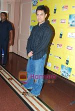 Aamir Khan at CNN IBN heroes event in Trident, Mumbai on 10th March 2010 (2).JPG